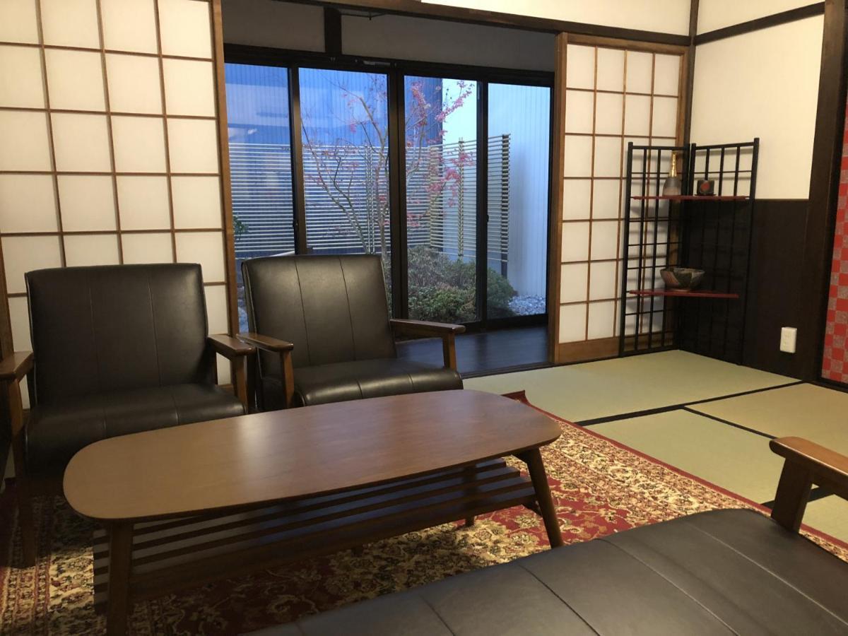 Taisho Aburaya Villa Takayama  Exteriör bild